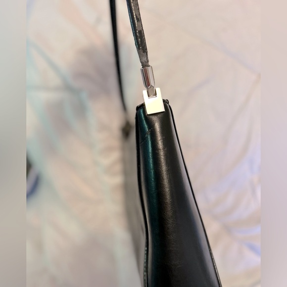 Vintage Gucci Black Leather Shoulder Bag – Made in Italy - Picture 8 of 12